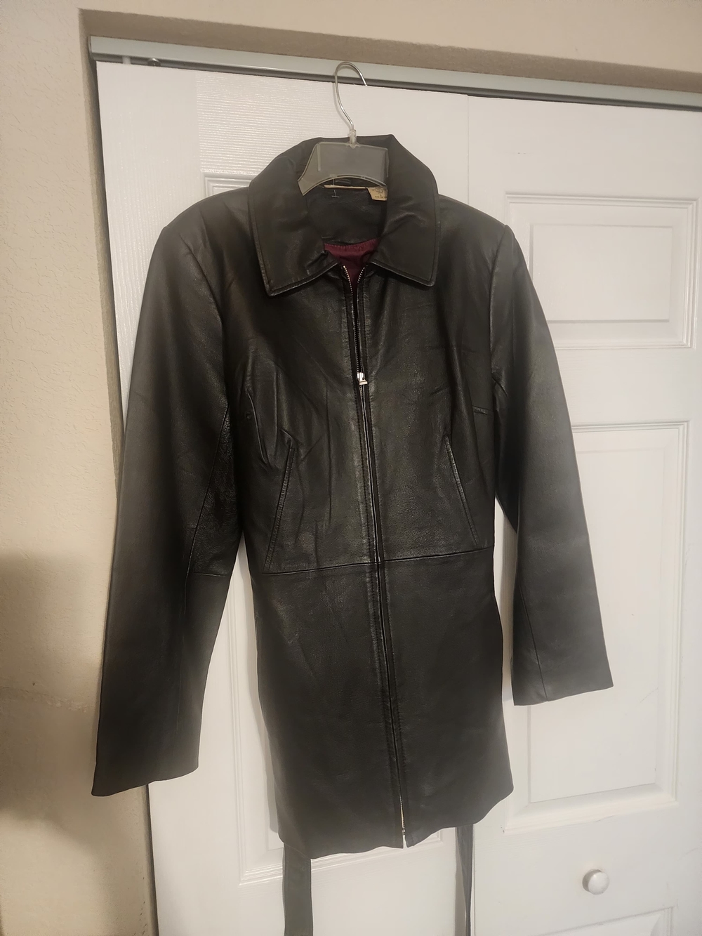 Kim Rogers Black Leather Zip-Front Women's Jacket